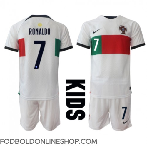 Portugal Cristiano Ronaldo #7 Udebane Trøje Børn VM 2022 Kortærmet (+ Korte bukser)